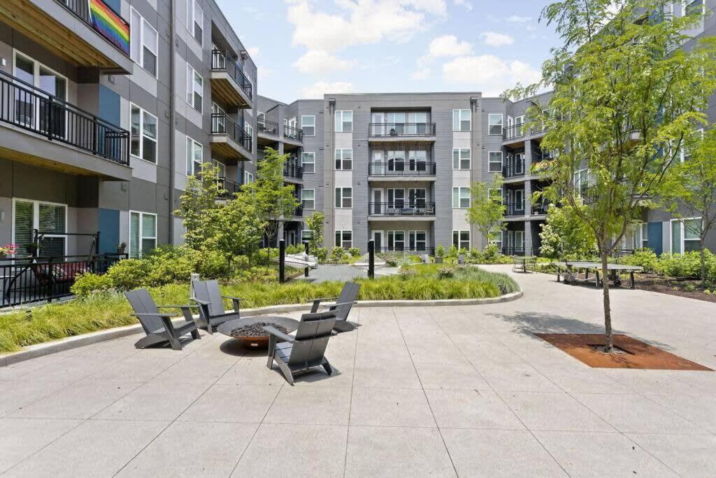 Mid-Century Modern Studio Cozysuites Downtown Indianápolis Exterior foto